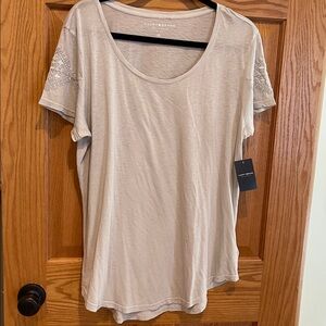 Lucky Brand Light Grey Tee with embroidered Accents